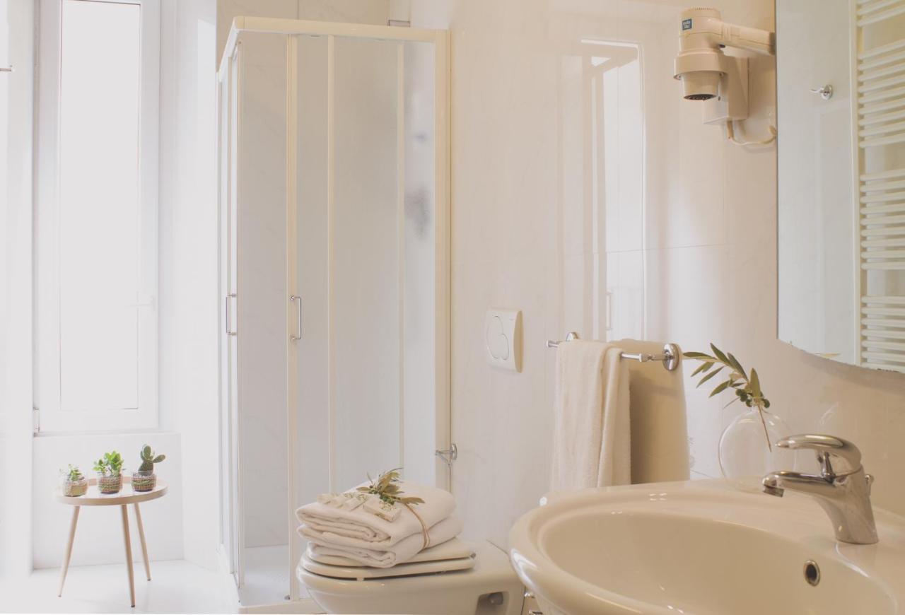 Accanto Al Centro Bed & Breakfast *
