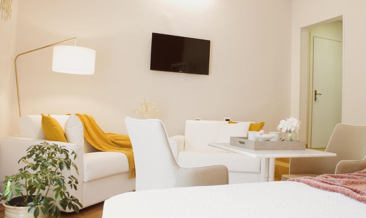 Bed & Breakfast Accanto Al Centro *